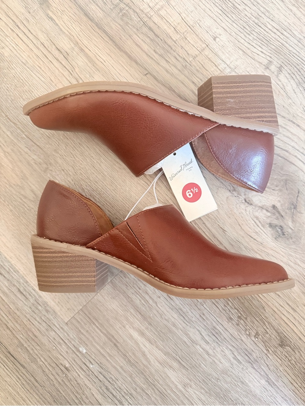 Universal Thread Tan Brown Leather Cutout Block Heel Mules
